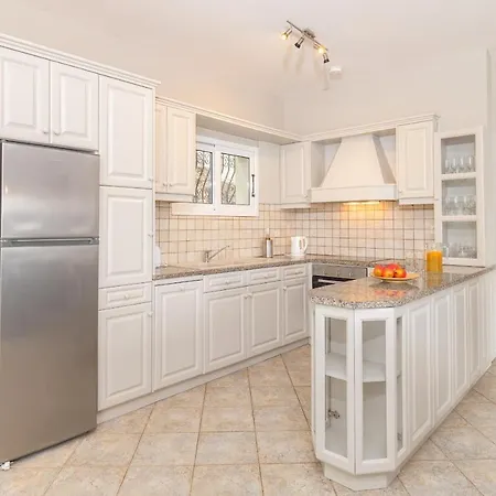 别墅 Leonoras House